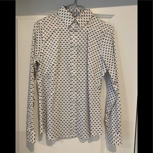 Banana Republic non-iron fitted long sleeve tailored buttoned shirt NEW W/ TAGS!